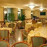 Hotel Savant