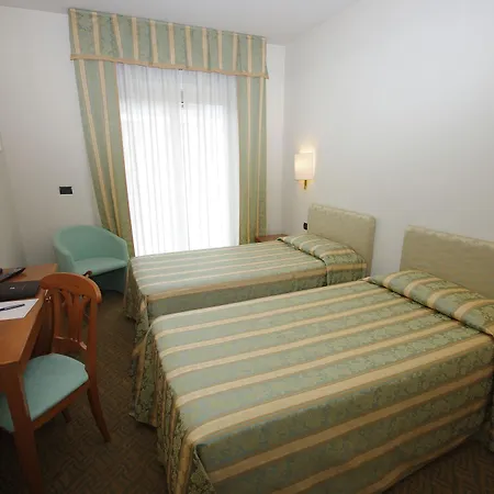 Hotel Savant 4*