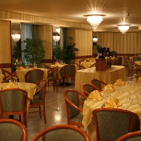 サヴァント ホテル