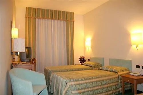 Savant Hotel Lamezia Terme